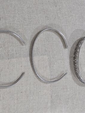Kendra Scott Silver Open Hoop Cuff Bracelet Set